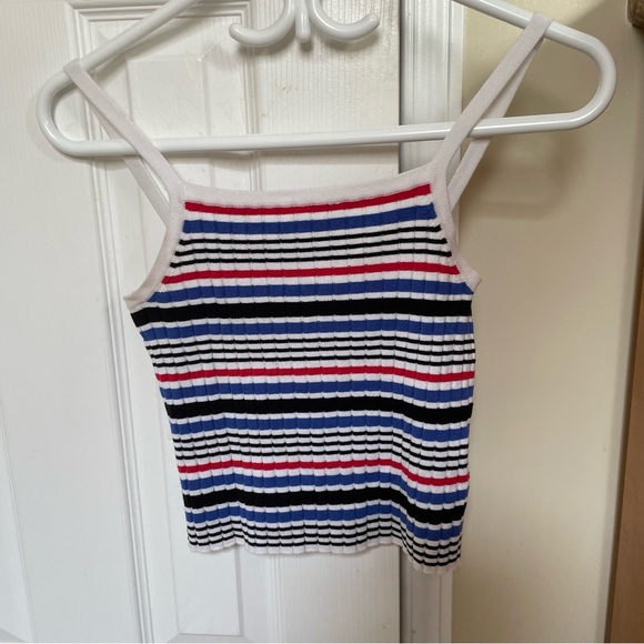 2 Small H&M Divided Stripped Crop Tops - Picture 4 of 9